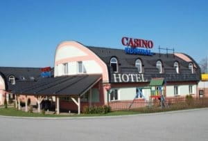 Casino cafe