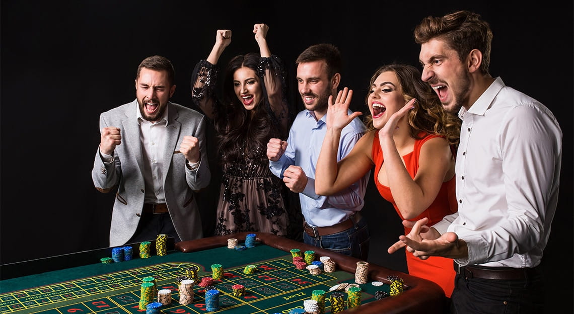 The Intersection of Online Casinos and Financial Literacy for Players