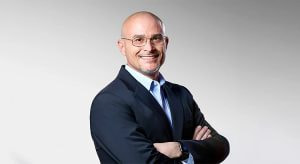 Auf dem Bild ist Robert Ziems zu sehen. Der CEO von Gaming Arts.