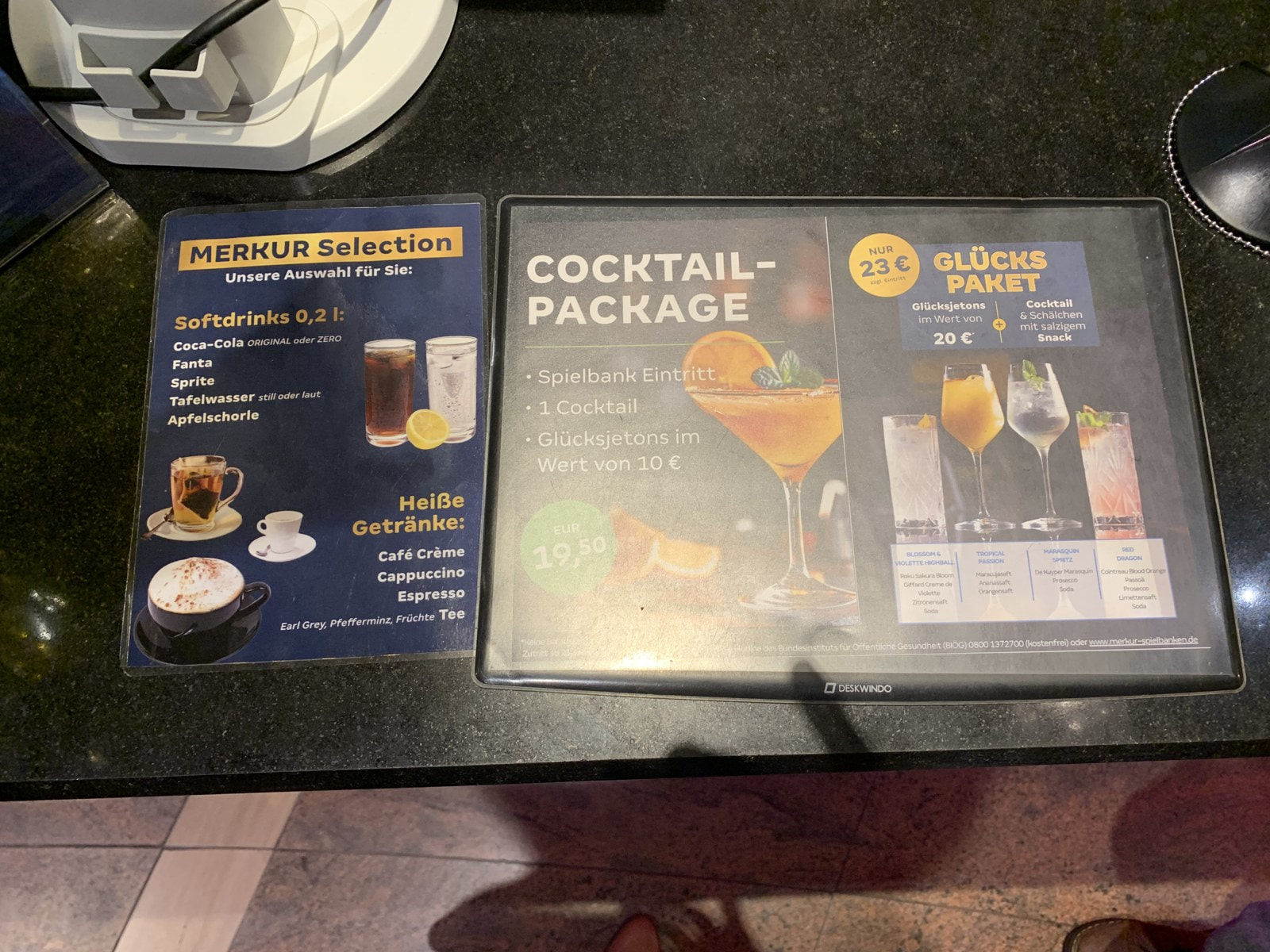 Getränkekarte mit Cocktail-Package und Glückspaket in der Spielbank Hannover
