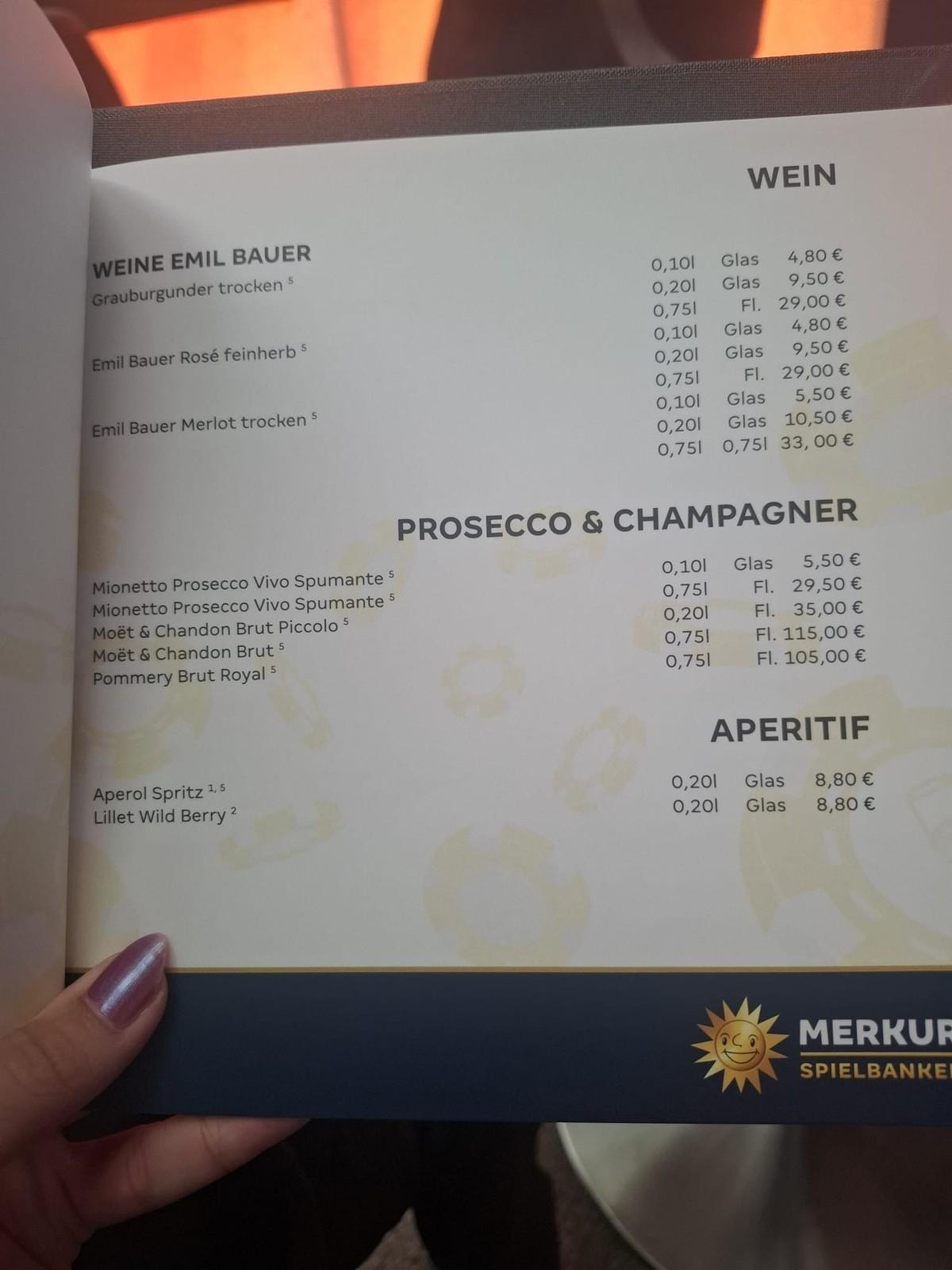 Wein- und Champagnerkarte der Bar in der Spielbank Hohensyburg