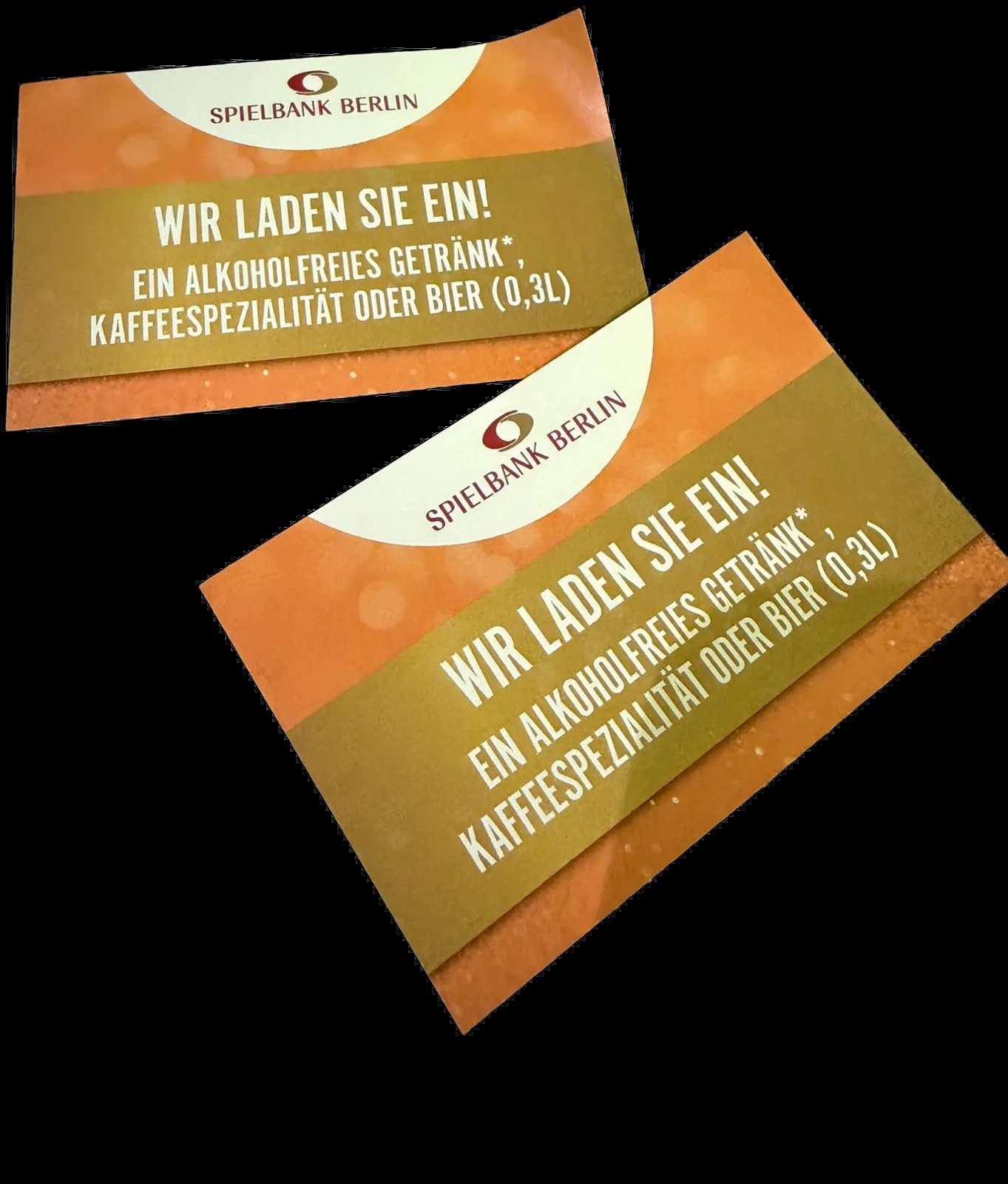 Zwei Getränkegutscheine der Spielbank Berlin für ein alkoholfreies Getränk, eine Kaffeespezialität oder Bier