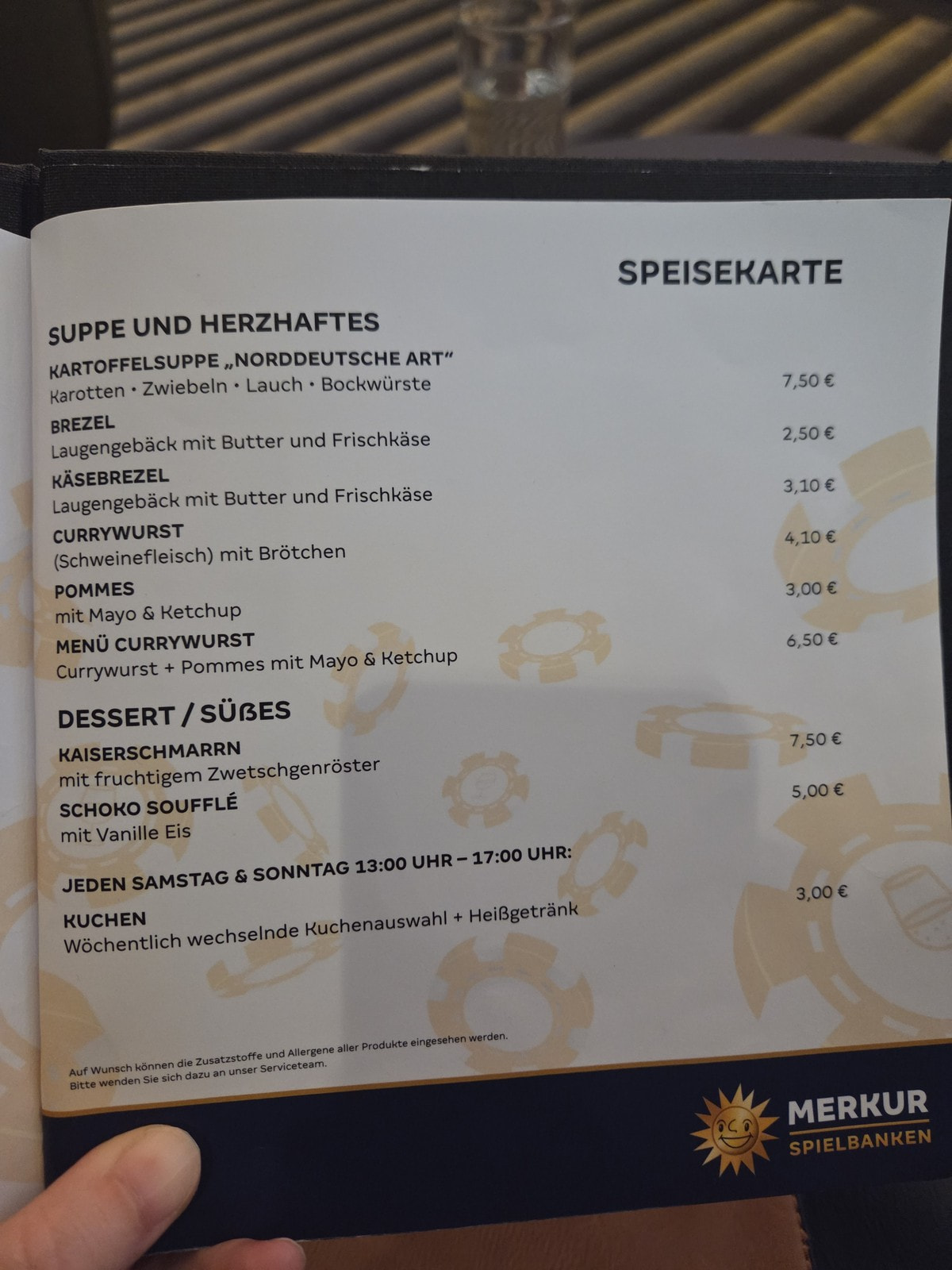 Speisekarte der Spielbank Monheim mit Suppen, Snacks und Desserts