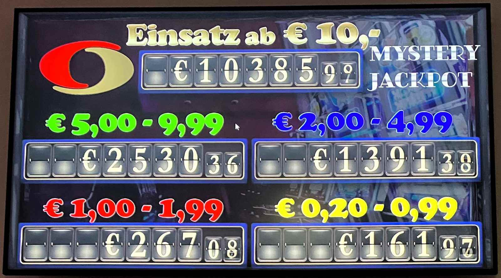 Display des Mystery-Jackpots an den Slots im Casino am Potsdamer Platz